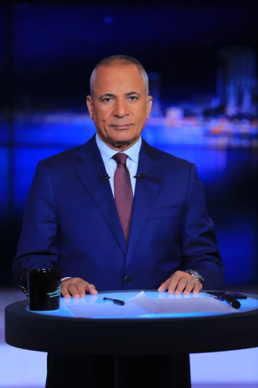 أحمد موسى يصف جريمة قتل الأسرة بالقاهرة الجديدة بأنها عمل إجرامي بحت