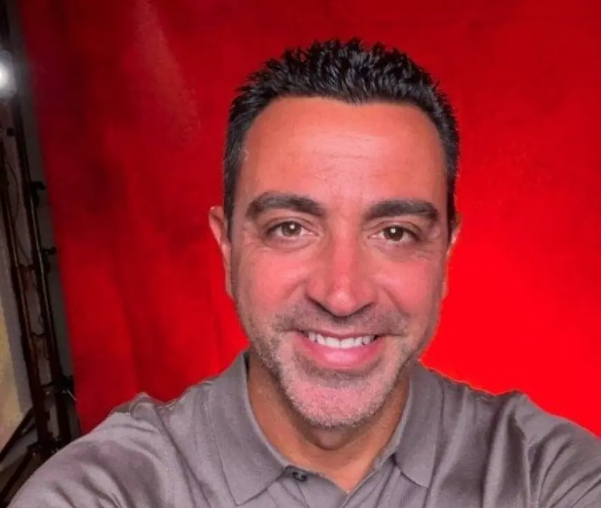 تشافي بعد تعيينه كمدرب لمنتخب هولندا: أشعر أنني جزء من عائلة الكرة الهولندية
