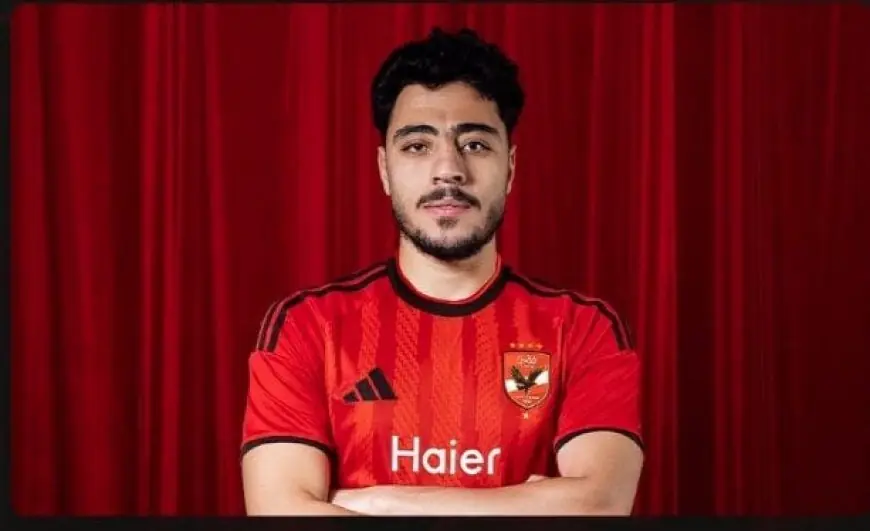 الأهلي يوقع عقدًا مع أكرم توفيق لمدة 3 مواسم