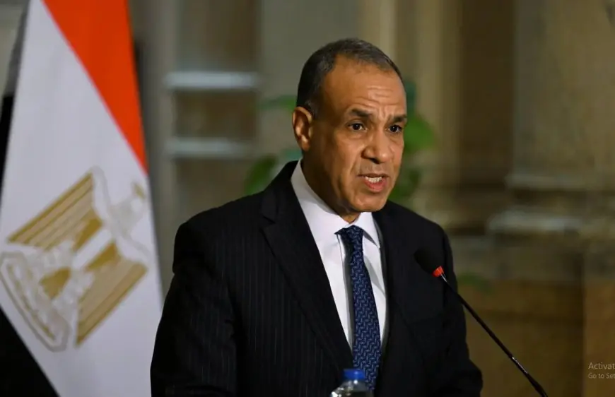 مصر تستنكر بشدة الهجوم على سفينة تجارية يمنية في البحر الأحمر