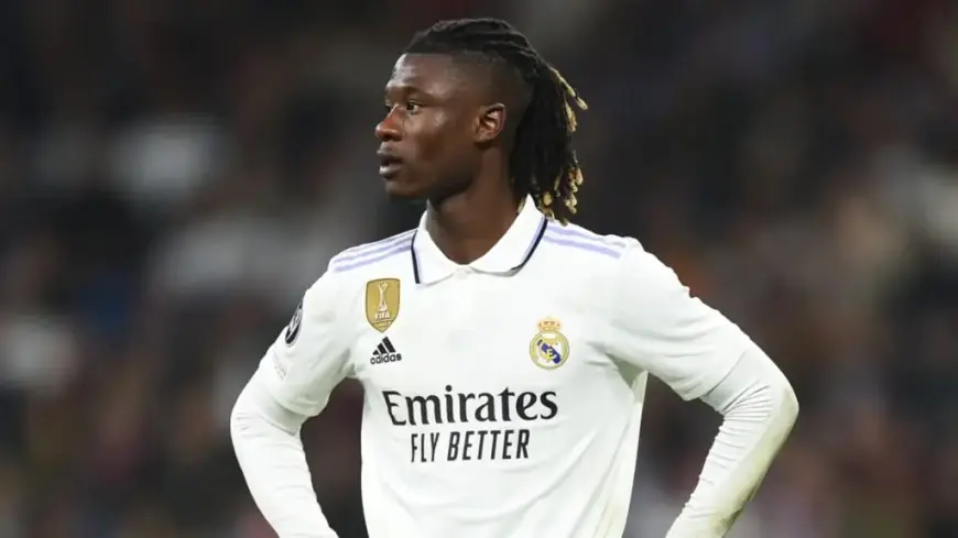 مانشستر يونايتد يستعد لتقديم عرض مفاجئ لضم كامافينجا من ريال مدريد