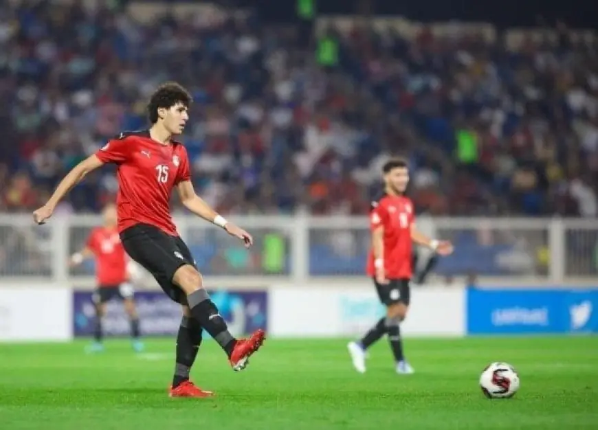 عمر فايد يصل إلى روما تمهيداً لإتمام انتقاله إلى فروزينوني الإيطالي «فيديو»