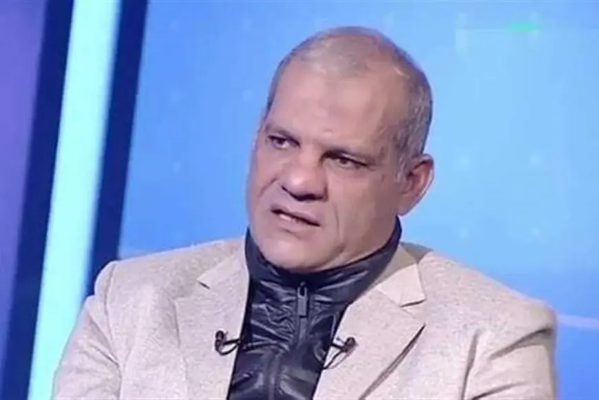 مجدي طلبة: “مركز قلب الدفاع في الأهلي يعد من أكثر المراكز المحسودة.. يجلب لاعبين لا ينجحون أو يتعرضون للإصابة”