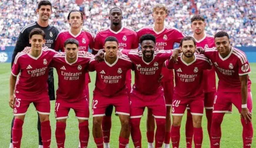 ريال مدريد ينتصر على شالكه بثلاثية نظيفة في آخر مبارياته الودية قبل انطلاق الموسم الجديد.