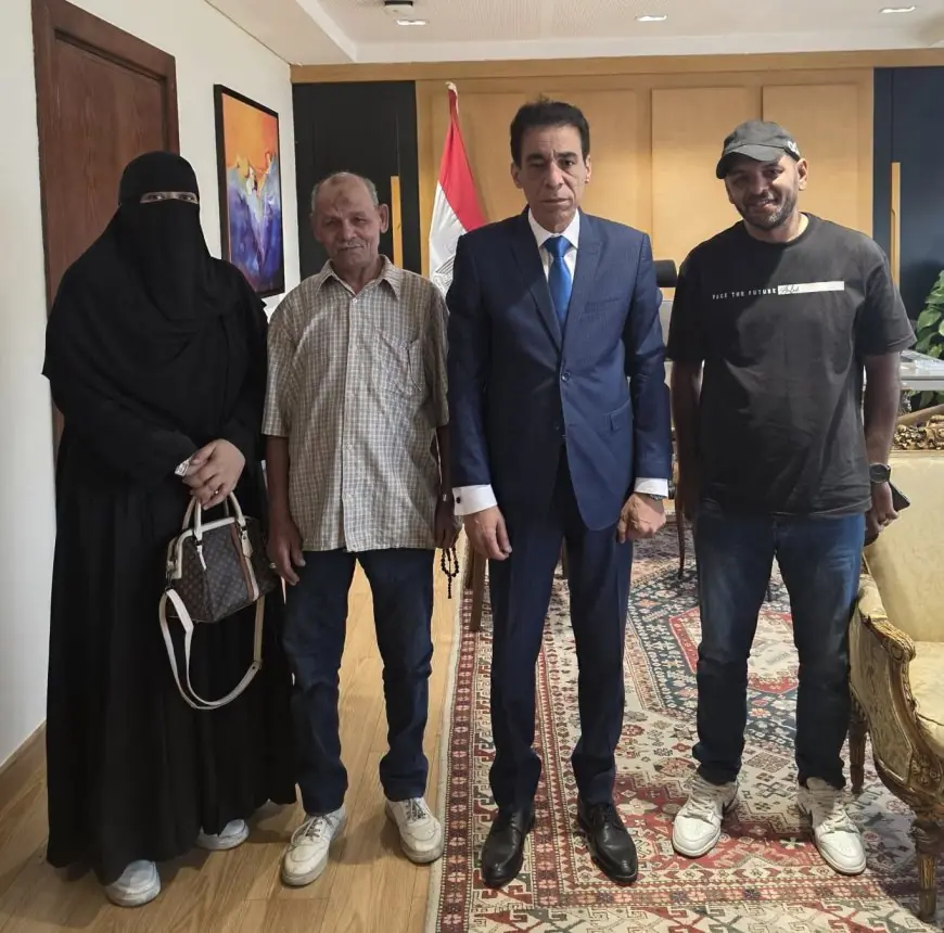إيران تفرج عن البحارة المصريين المحتجزين على متن السفينة ريم الخليج