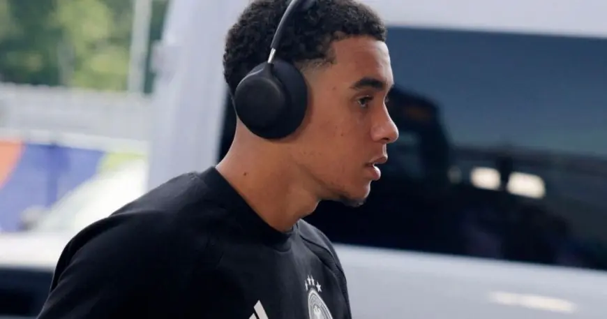 طبيب أعصاب يعلن تشخيص إصابة جمال موسيالا وموعد عودته للملاعب