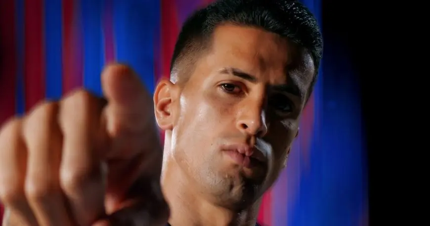 كانسيلو ينضم إلى برشلونة حتى 2029 بعد إنهاء تعاقده مع الهلال رسمياً