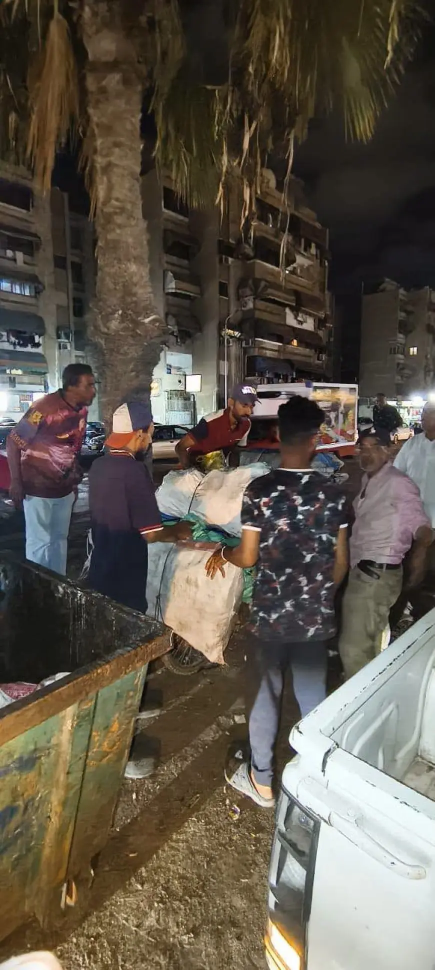 محافظ بورسعيد يدعو لتكثيف الجهود في حملات مكافحة النباشين والفرزة