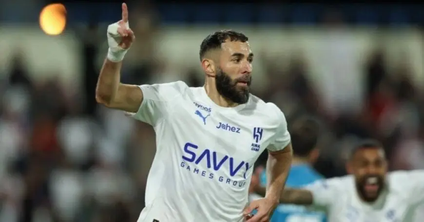 هل سينضم كريم بنزيما إلى محمد صلاح في طرابزون سبور؟.. اللاعب الفرنسي يجيب
