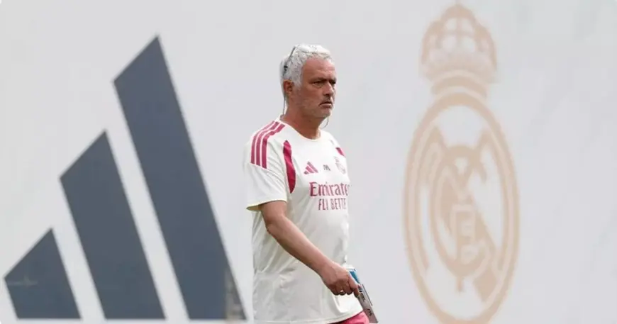 مورينيو يكشف عن 3 صفقات جديدة في تشكيلته الأولى لريال مدريد في مواجهة إسبانيول