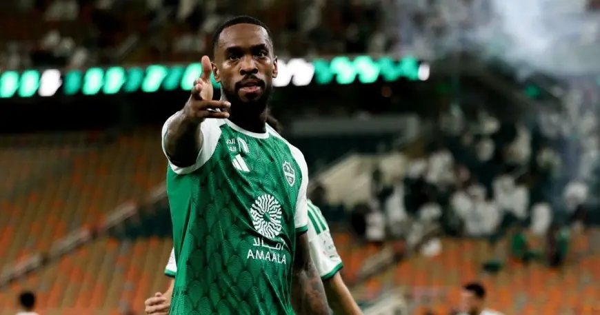 الأهلي يكتسح أبها بفضل هاتريك إيفان توني في الدوري السعودي
