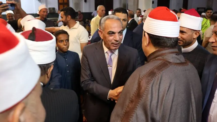 محافظ الإسماعيلية يحيي ذكرى المولد النبوي الشريف في مسجد الدوحة