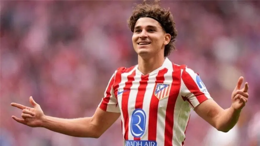 جوليان ألفاريز يتغيب عن تدريبات أتلتيكو مدريد وسط شائعات حول انتقاله إلى برشلونة