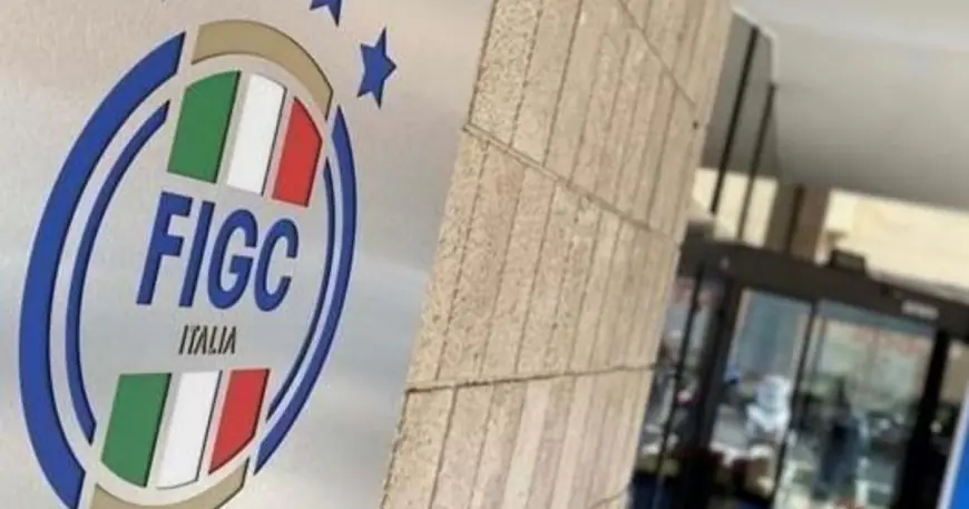 إيطاليا تتخلى عن إنفانتينو وتحدد موقفها من انتخابات الفيفا المرتقبة