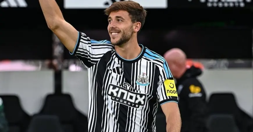 كيف عزز انتقال نيكو غونزاليس إلى نيوكاسل الاستقرار المالي في برشلونة؟