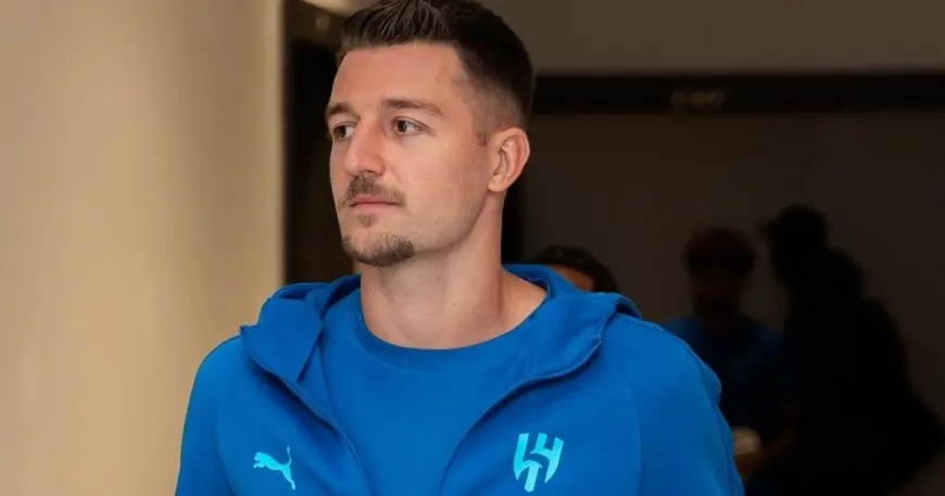 سافيتش نجم الهلال يتألق في هز شباك الخليج بالدوري السعودي