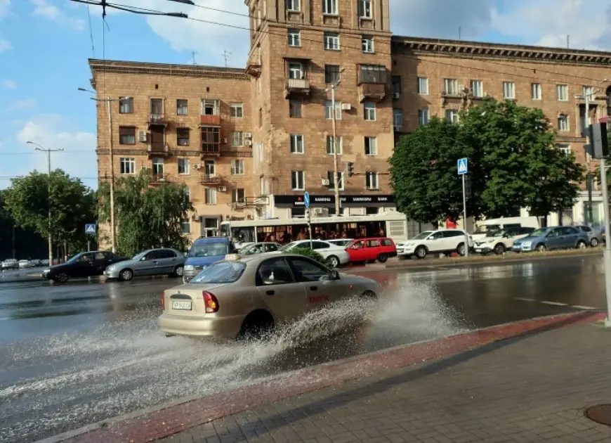 انخفاض مفاجئ في درجات الحرارة وأمطار خفيفة تميز طقس الأسبوع المقبل