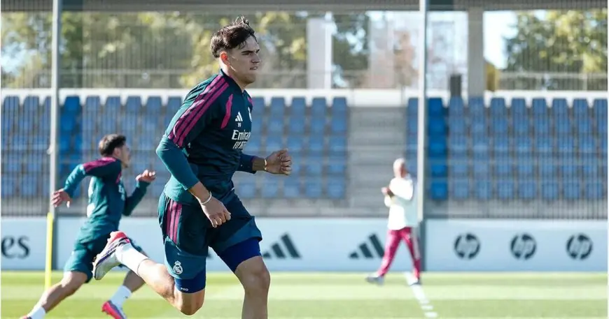 حمزة عبد الكريم يحبط خطة برشلونة للتعاقد مع كارلوس إسبي نجم ريال مدريد