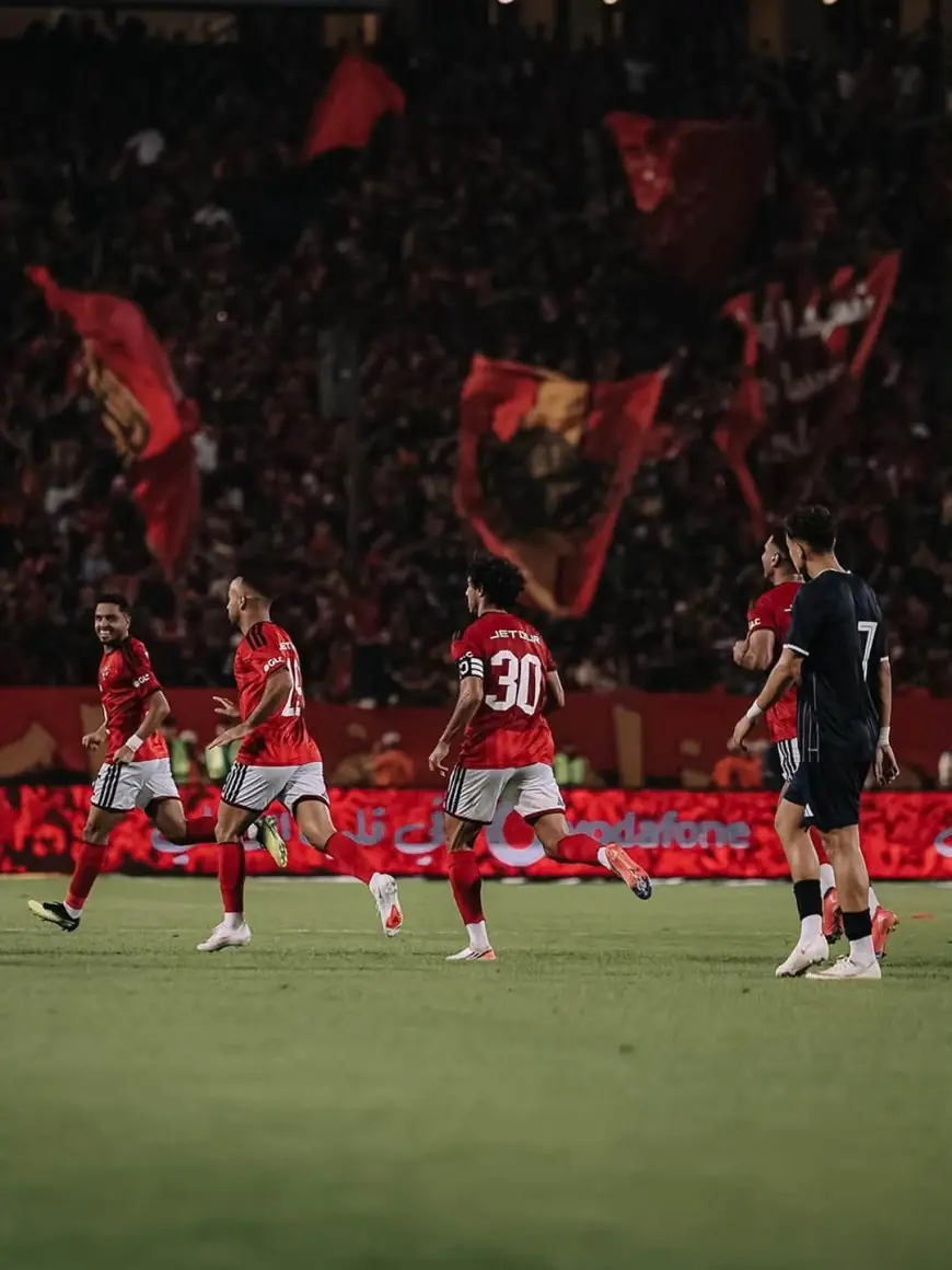 الأهلي يتفوق على زد بهدف بن شرقي في نهاية الشوط الأول بالدوري
