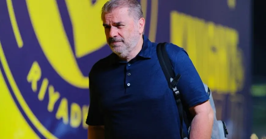 مدرب النصر بوستيكوغلو يعرب عن دهشته من جدول المباريات المكثف في بداية الموسم