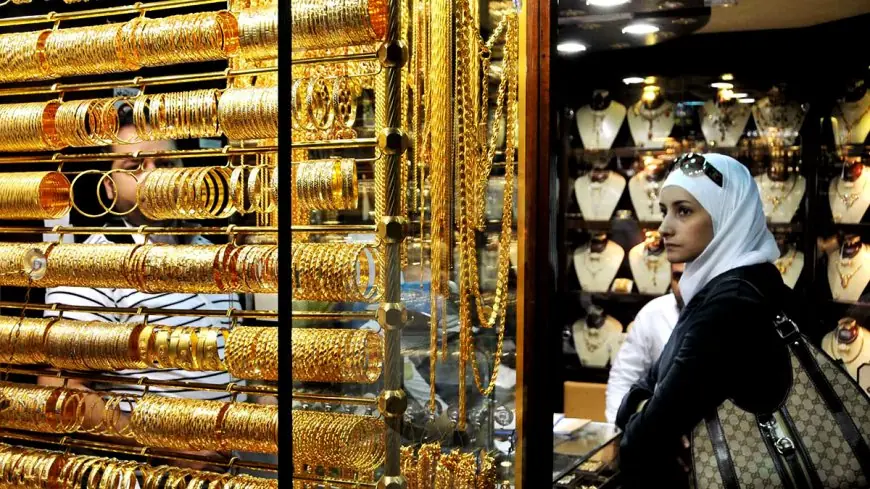 انخفاض أسعار الذهب بمقدار 25 جنيهًا اليوم: عيار 21 يصل إلى 6325 جنيهًا