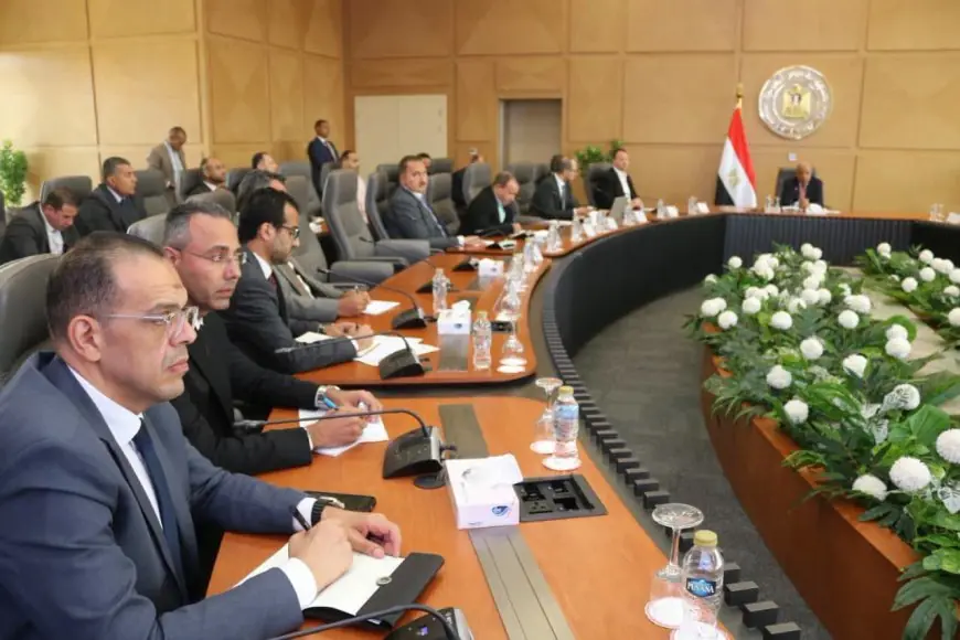 وزير الكهرباء يسرع إجراءات سداد الفواتير المتأخرة للمواطنين بناءً على توجيهات الرئيس