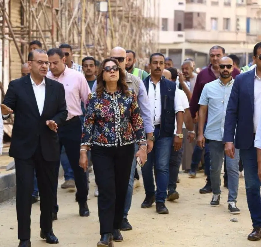 وزيرة التنمية المحلية تتابع تقدم المرحلة الثانية لتطوير سوق العتبة في القاهرة