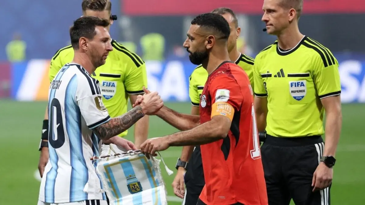 تكريماً للأسطورة ميسي إيقاف المباريات في الأرجنتين بعد الدقيقة العاشرة