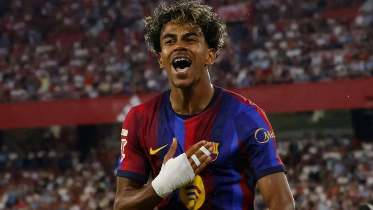 لامين يامال يتفوق على فينيسيوس ويصنع التاريخ في الدوري الإسباني