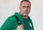 الاتحاد الجزائري يقترب من تعيين إبراهيم حمداني كمدرب جديد للمنتخب الأول
