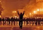 تفكك الأحزاب السياسية بعد أحداث يناير: الأسباب والعواقب