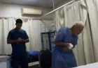 ممرض يساعد مسنا في الصلاة بمستشفى في حلوان ويشدد على حقه في العبادة