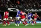 آرسنال يواجه برايتون في صراع القمة لتحديد الشريك في الصدارة مع مانشستر سيتي بالدوري الإنجليزي