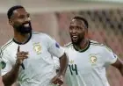 المنتخب السعودي يهيمن على المباراة ويتفوق بثلاثية ضد عُمان في الشوط الأول