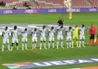 شارات سوداء لتكريم ضحايا غزة ورفض المصافحة.. كيف تصرف منتخب أيرلندا في مواجهة إسرائيل؟