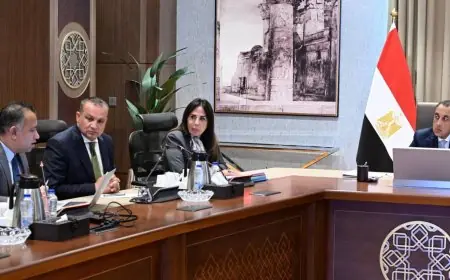 رئيس الوزراء يواصل متابعة ملفات الهيئة العامة للتنمية السياحية لتحقيق تقدم في المشاريع السياحية