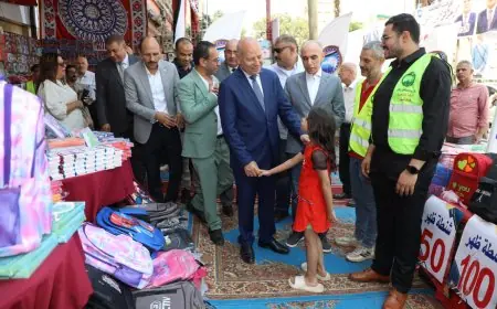 محافظ القاهرة يفتتح معرض المدارس والمستلزمات بأسعار مخفضة في شبرا