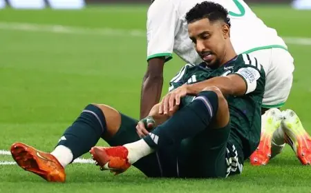 عودة سالم الدوسري قائد الهلال للملاعب في أكتوبر
