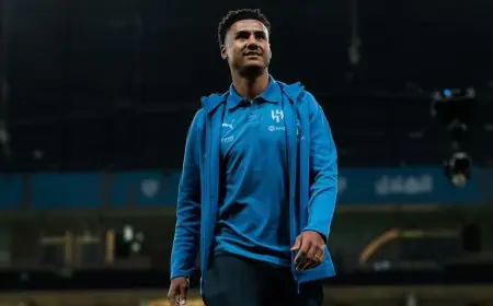 تشكيلة الهلال أمام الشباب: واتكينز يقود الهجوم في الدوري السعودي