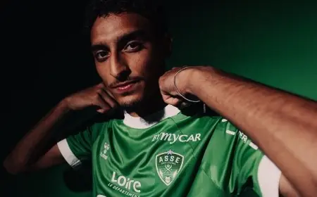 إلياس الضاوي ينتقل رسمياً من الأولمبي الباجي إلى نادي سانت إيتيان الفرنسي