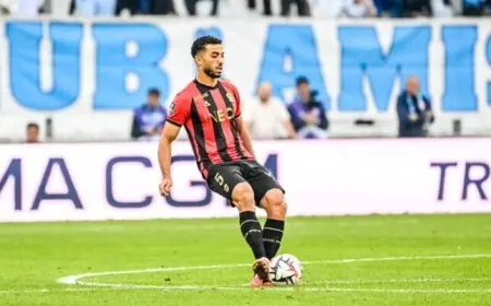 مدرب نيس يثني على محمد عبد المنعم بعد أدائه المميز أمام لو مان