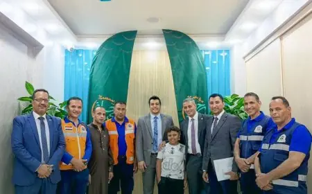 حياة كريمة تكرم أبطال الإسعاف والطفل محمد لدورهم البطولي في إنقاذ والد محمد