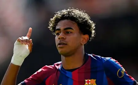 برشلونة يتفوق بهدفين على فالنسيا في الشوط الأول من الدوري الإسباني