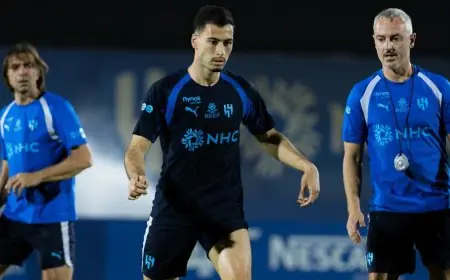 مارتينيلي يقود هجوم الدوري الإنجليزي في تشكيلة الهلال أمام نيوم