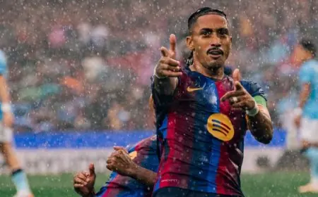 برشلونة يتفوق بثنائية على فينورد في الشوط الأول بدوري أبطال أوروبا