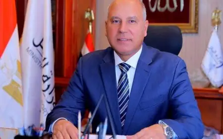 وزير النقل يأمر بتشكيل لجنة فنية طارئة لكشف أسباب حادث تصادم قطاري البضائع في البليدة