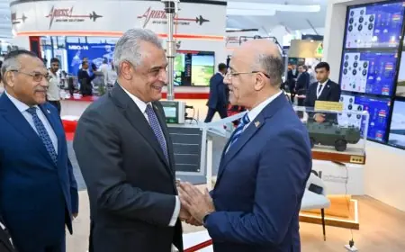 رئيس الهيئة العربية للتصنيع ووزير الإنتاج الحربي يستعرضان استراتيجيات تعزيز التعاون والتكامل في الصناعات الدفاعية والمدنية