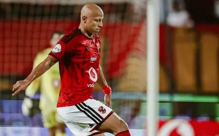 دعم كبير من لاعبي الأهلي والزمالك لعمرو الجزار بعد إصابته بالرباط الصليبي