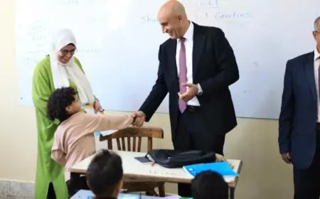 جولة وزير التعليم في مدارس الغربية مع انطلاق العام الدراسي الجديد