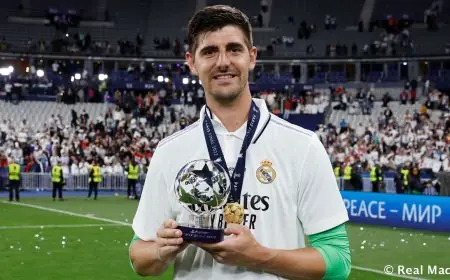ريال مدريد على وشك إتمام تجديد عقد الحارس كورتوا